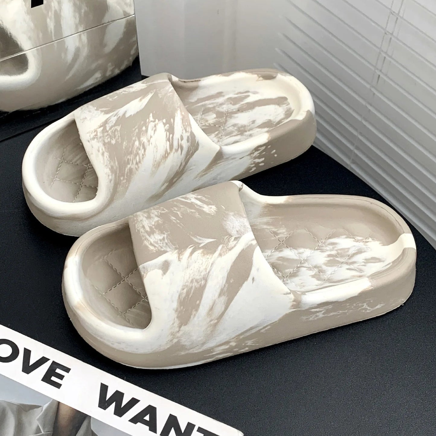 EVA Soft Bottom Rutschfeste Sommer Hausschuhe Komfortable Outdoor Casual Slides