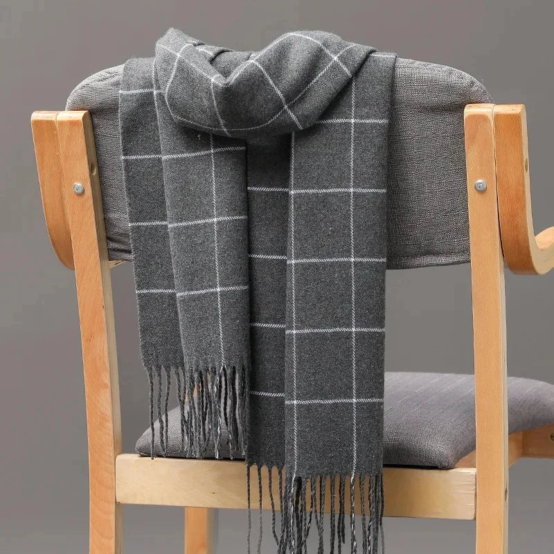 Herren Winter-Schal – Warmer Schal mit Fransen für Business & Freizeit