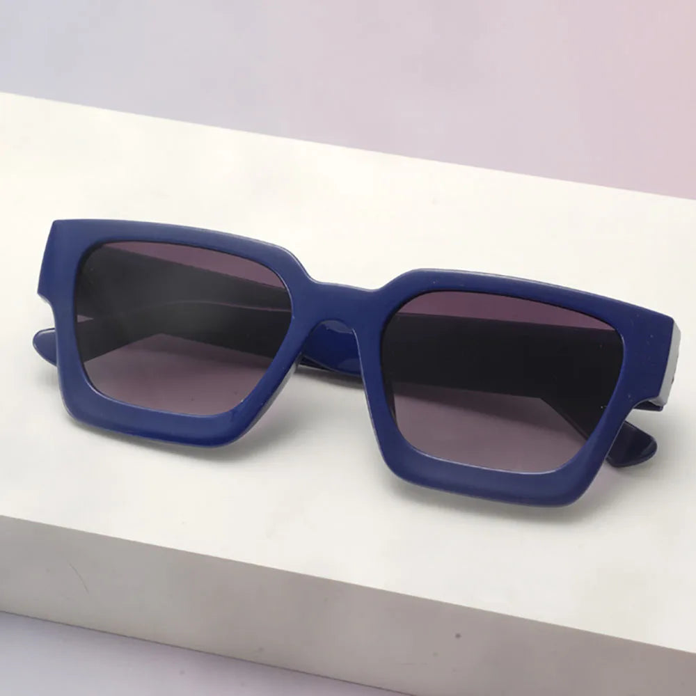 Klassische Unisex-Sonnenbrille – Modische Sonnenbrille mit Kunststoffrahmen für Strand, Partys & Bühnenauftritte
