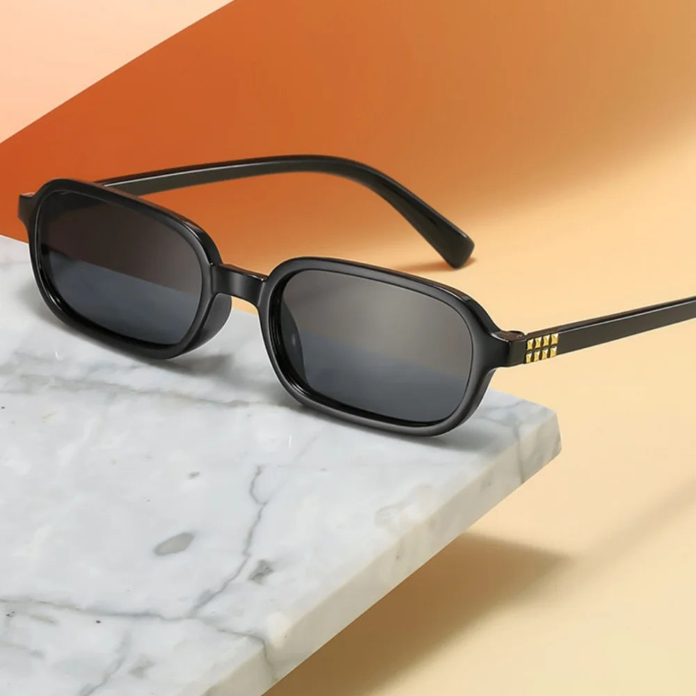 Retro Rechteckige Sonnenbrille – Kleine Unisex-Sonnenbrille mit UV400-Schutz für Damen & Herren