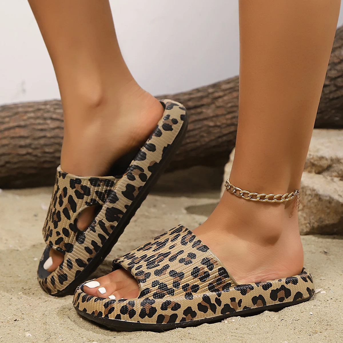 Sommer Leopard Slipper – Modische Dicksohlige Hausschuhe Dusch-Slides Sexy Strandsandalen Vielseitige Damen Slipper