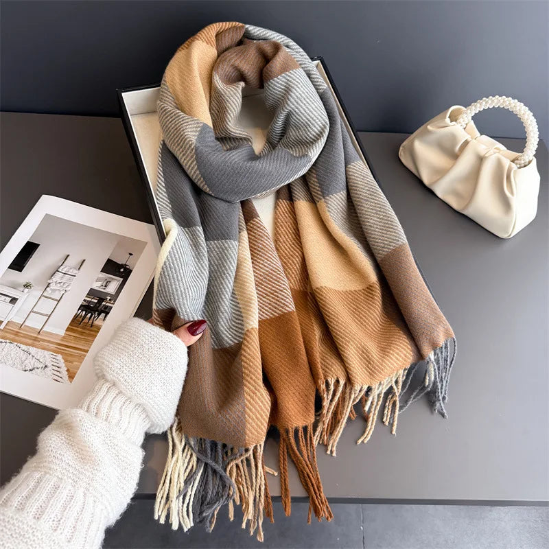 Damen Britischer Karoschal für Herbst & Winter – Warmer Retro-Winterschal mit Fransen, Großes Kariertes Schultertuch