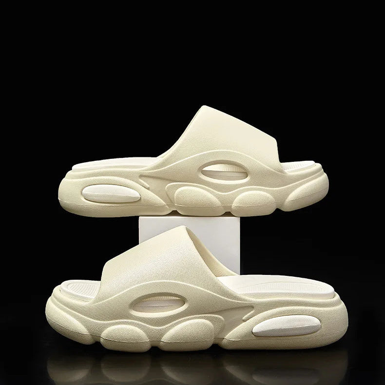 Herren & Damen Sommer Slipper – Dicke Sohle Rutschfeste Hausschuhe Weiche Cloud Slides für Bad, Dusche & Strand