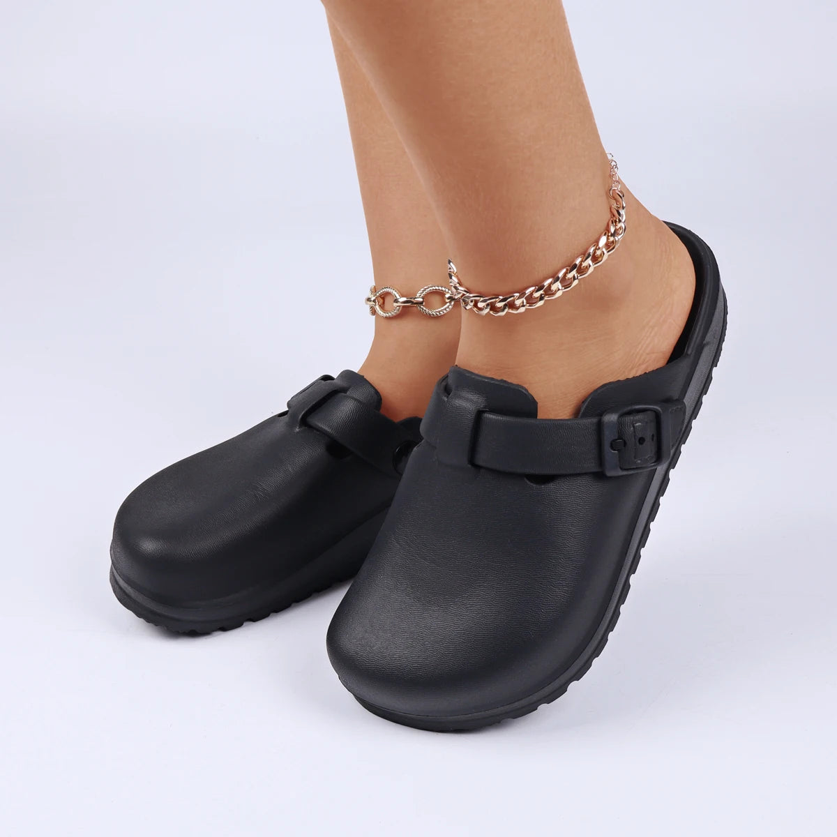 Hausschuhe mit Verstellbarer Schnalle für Damen & Herren – Leichte EVA Geschlossene Indoor Slides Weiche Plateausandalen