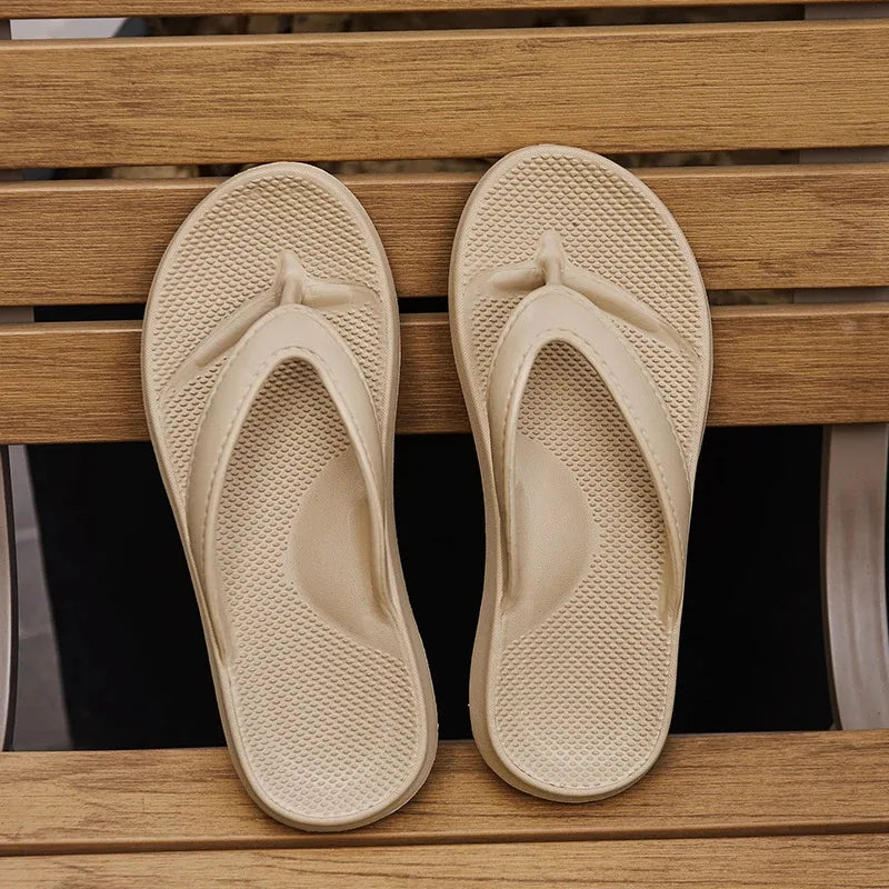 Sommer Flip-Flops für Damen & Herren – Rutschfeste Deodorierende Hausschuhe Bequeme Flache Strandsandalen für Paare
