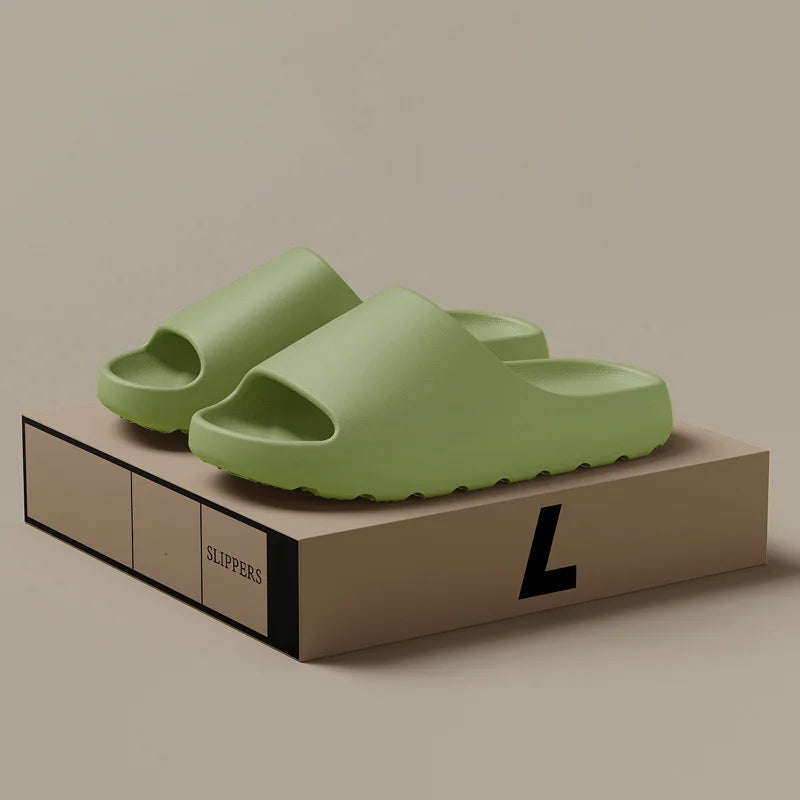 Lässige Slipper mit Innovativem Design für Damen & Herren – Leichte EVA Weiche Hausschuhe Hochwertige Exklusive Marken Slides