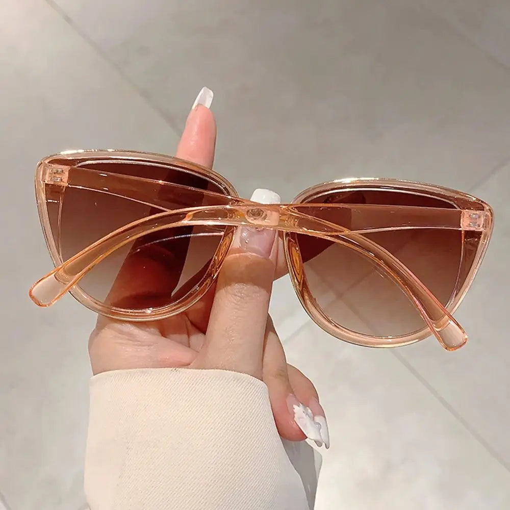 Retro Vintage Cat-Eye-Sonnenbrille – UV400-Sonnenbrille mit Farbverlaufsgläsern & Beschichtung für Damen & Herren