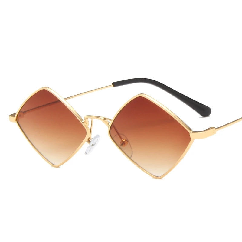 Damen Retro-Sonnenbrille in Rautenform – Kleine Geometrische Sonnenbrille mit Metalllegierungsrahmen, Schwarz