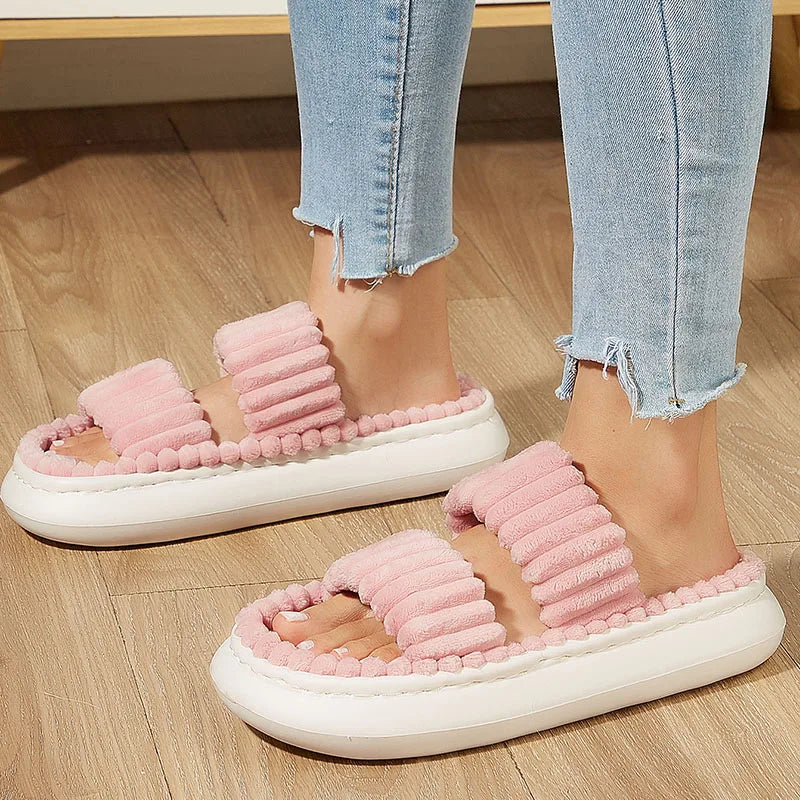 Modische Hausschuhe für Damen & Herren – Flauschige Slip-On Plateau Slipper Weich Rutschfest mit Memory Foam für Innenbereich