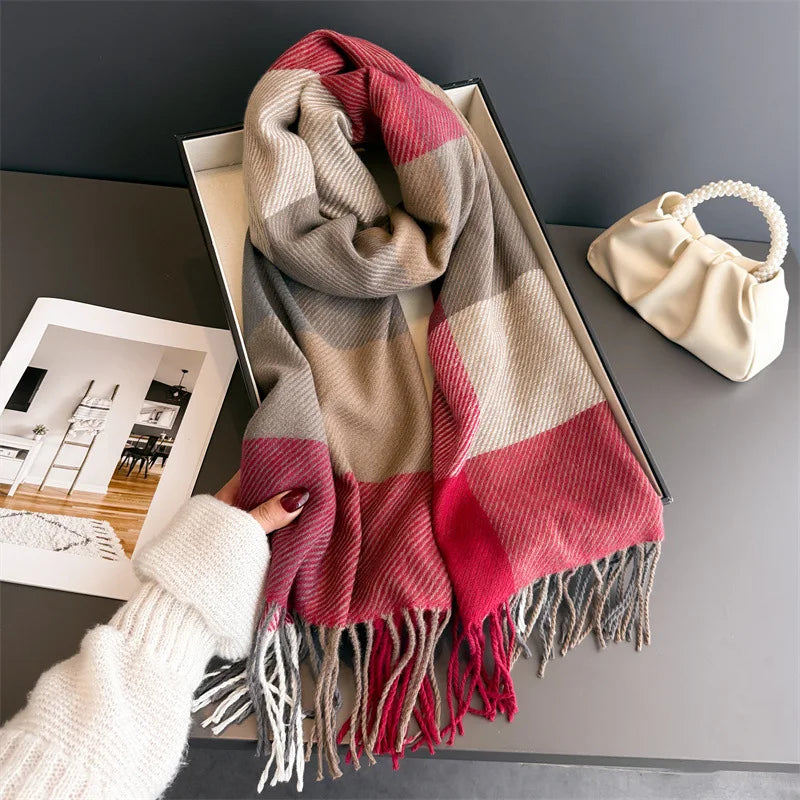 Damen Britischer Karoschal für Herbst & Winter – Warmer Retro-Winterschal mit Fransen, Großes Kariertes Schultertuch