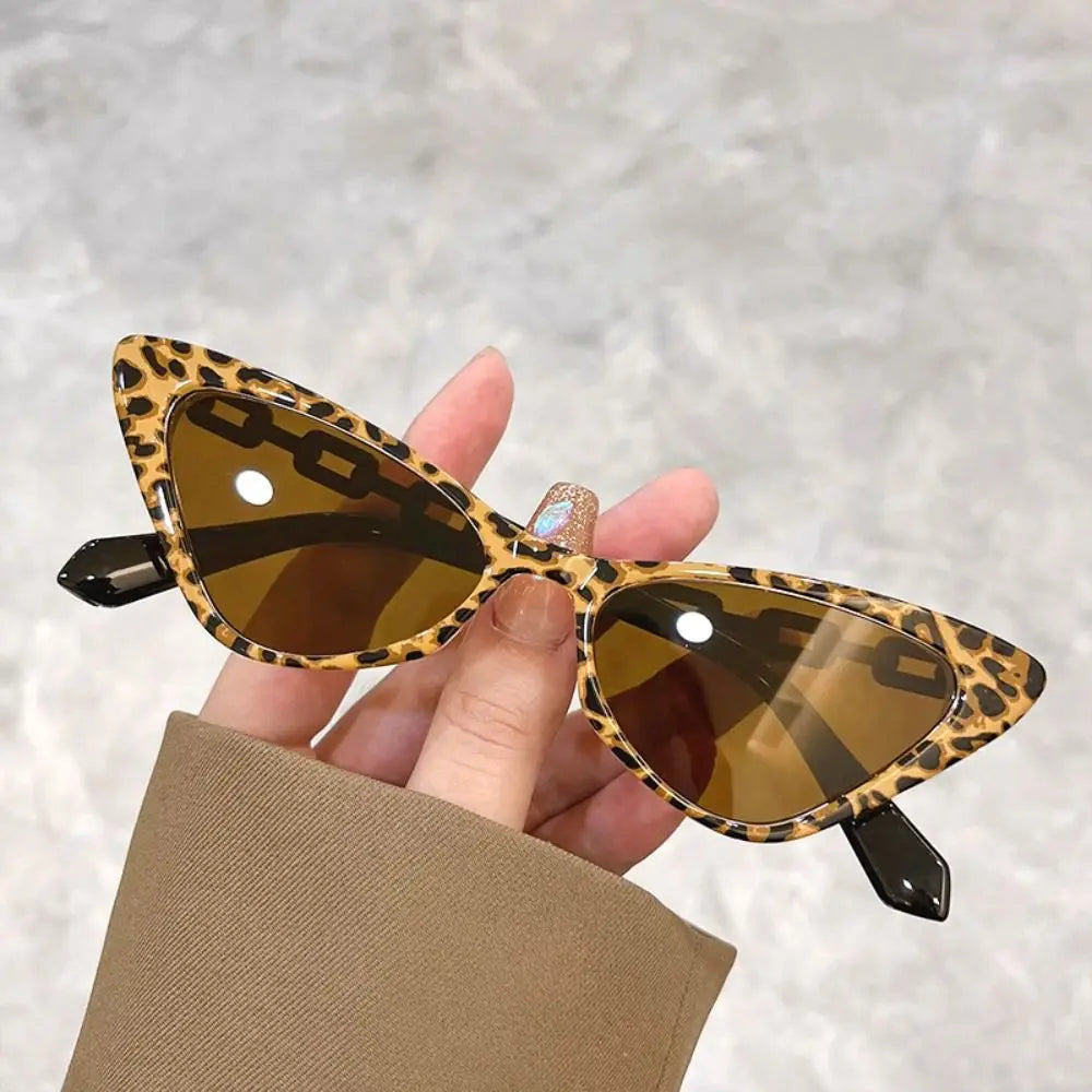 Retro Cat-Eye-Sonnenbrille – Kleine Dreieckige Vintage-Sonnenbrille im Punk-Stil für Damen & Herren