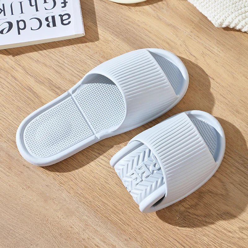 Cloud Slipper für Damen & Herren – Weiche Sohle Dicke Plateausohle Sommer EVA Flip-Flops Rutschfeste Indoor & Outdoor Sandalen
